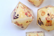 Load image into Gallery viewer, Magic Rabbit 3 colors Dice- polyhedral set [Sharp Edge] Hand made

