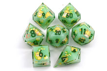 Load image into Gallery viewer, Tiny Lily Dragon dice 2 colors Dice- polyhedral set [Sharp Edge] Hand made
