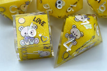 Load image into Gallery viewer, Teddy bear Yellow Colors- polyhedral set [Sharp Edge] Hand made
