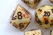 Load image into Gallery viewer, Magic Rabbit 3 colors Dice- polyhedral set [Sharp Edge] Hand made
